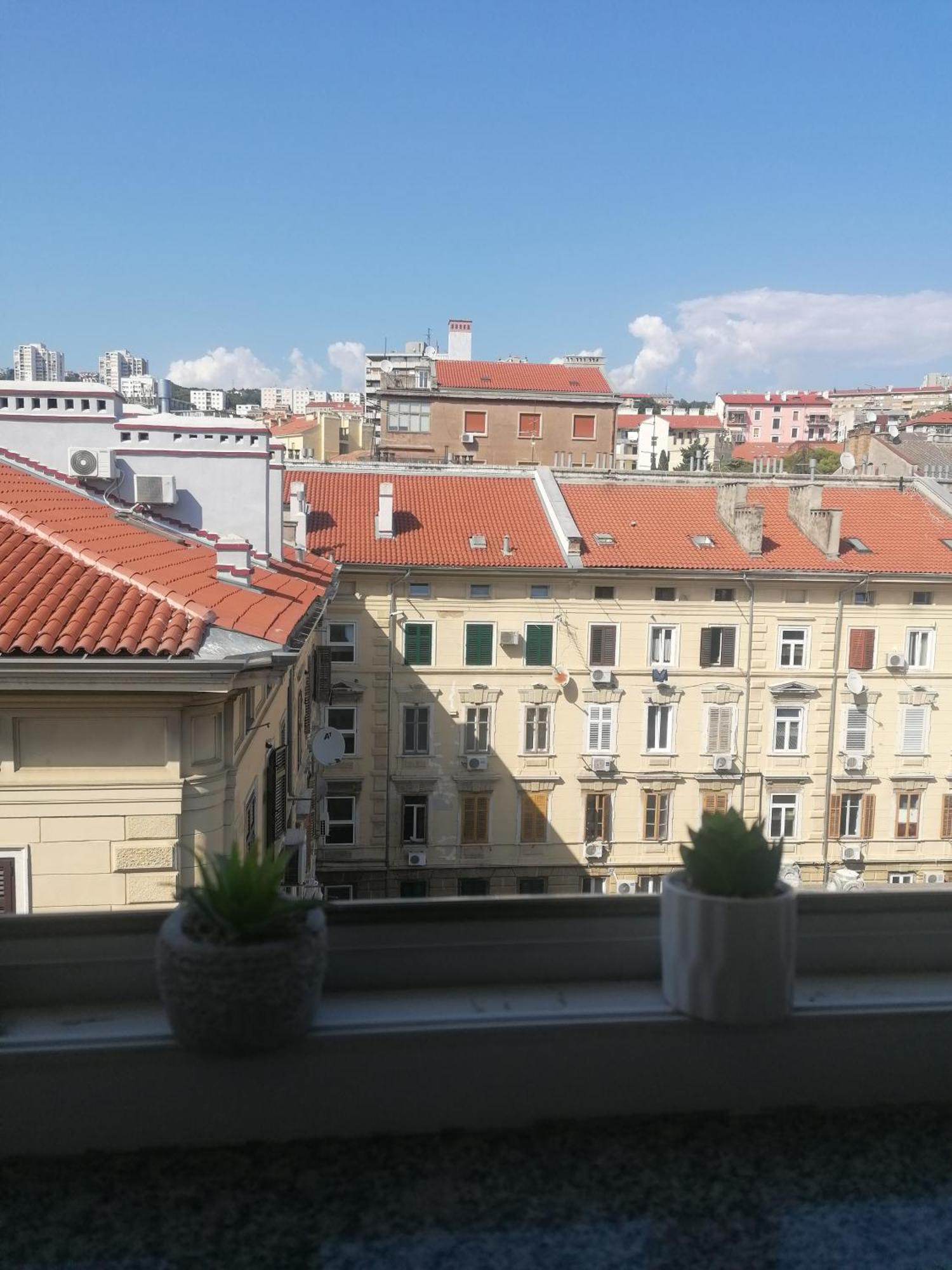 Mirela Apartment Rijeka Exterior photo